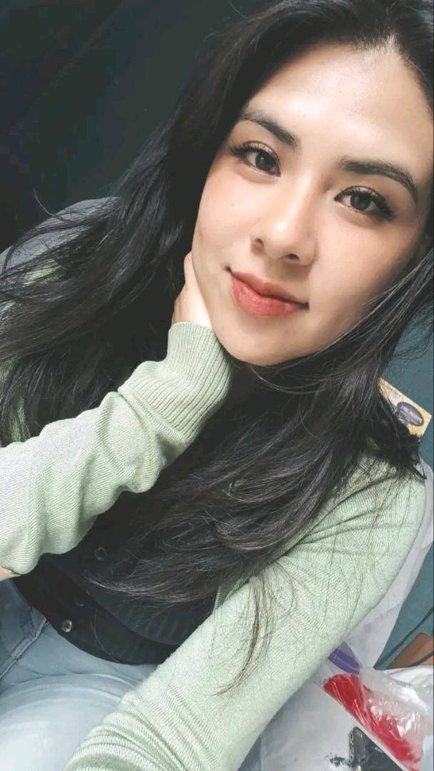 Victoria from Mexico, a Yapping member